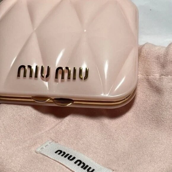 The Miu Miu compact mirror NIB - Picture 1 of 3